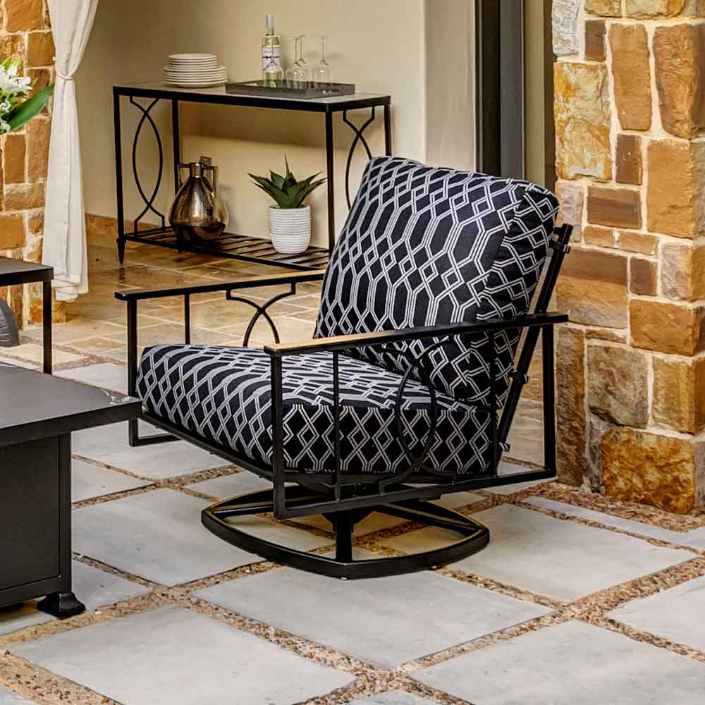 kensington-swivel-club-detail